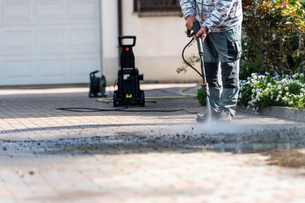 Why Choose Our Certified Pressure Washing Experts for Your Project Needs in Balm, FL?